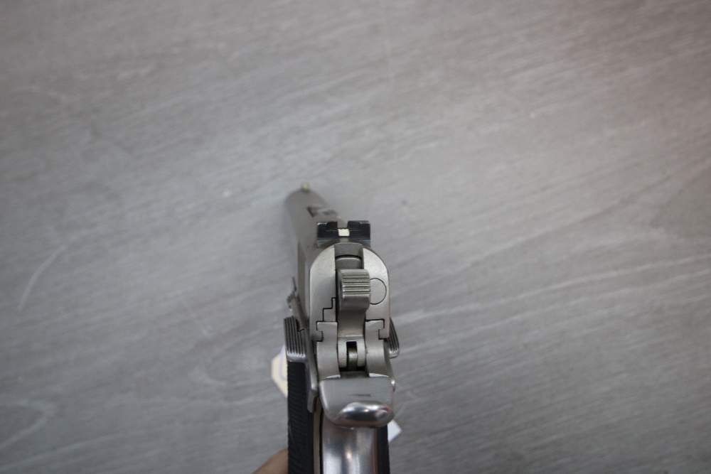 Colt Combat Commander Series 70 in 45 ACP - 4.25" Barrel & 5 Mags - 1979.-img-12