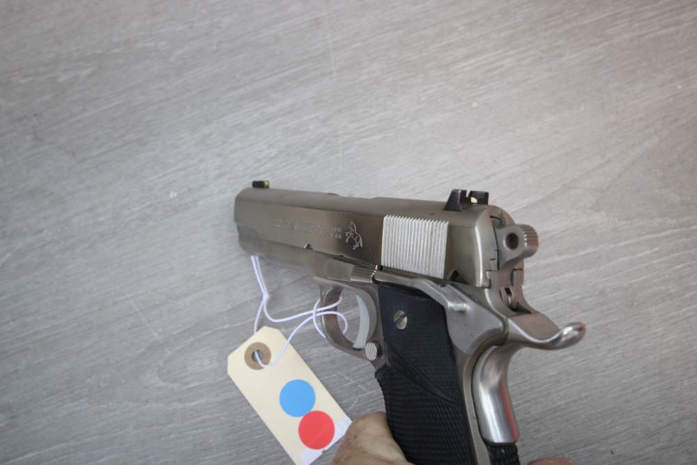 Colt Combat Commander Series 70 in 45 ACP - 4.25" Barrel & 5 Mags - 1979.-img-11