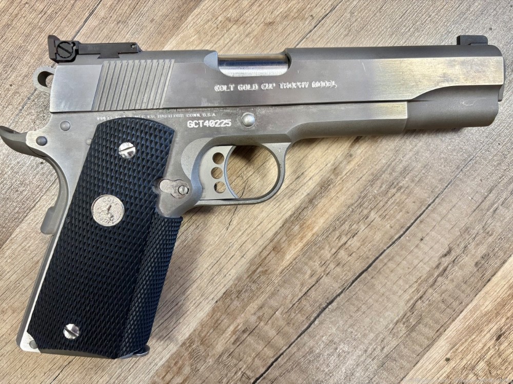 COLT GOLD CUP TROPHY  STAINLESS W/ORIGINAL BOX PAPERS 1911 45ACP NO RESERVE-img-1