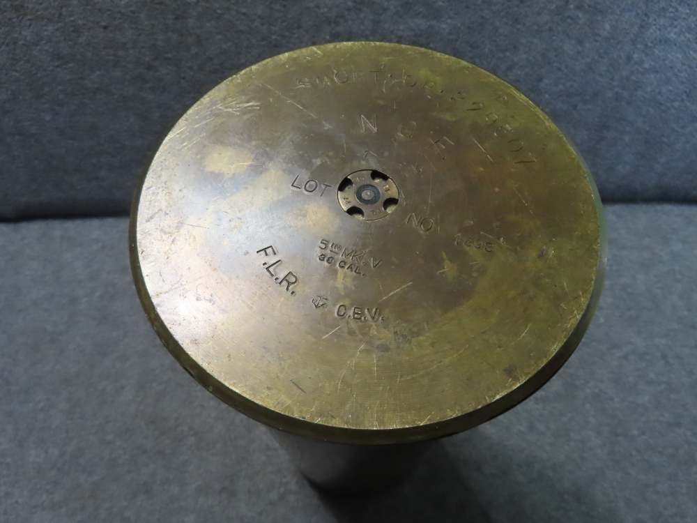 WWII US NAVY 5 INCH MKV .38 CALIBER BRASS SHELL CASE DATED 1945-img-1