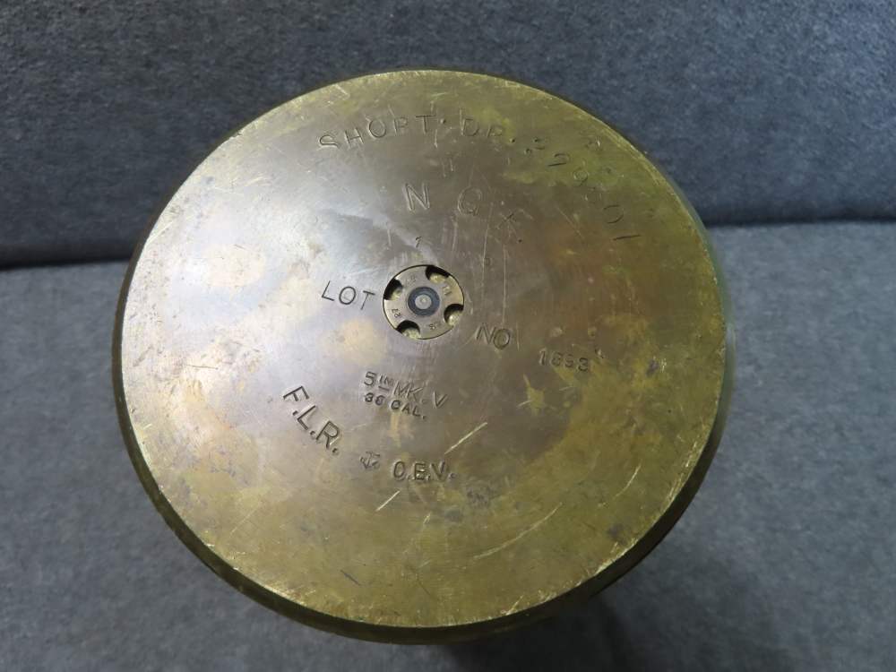 WWII US NAVY 5 INCH MKV .38 CALIBER BRASS SHELL CASE DATED 1945-img-5