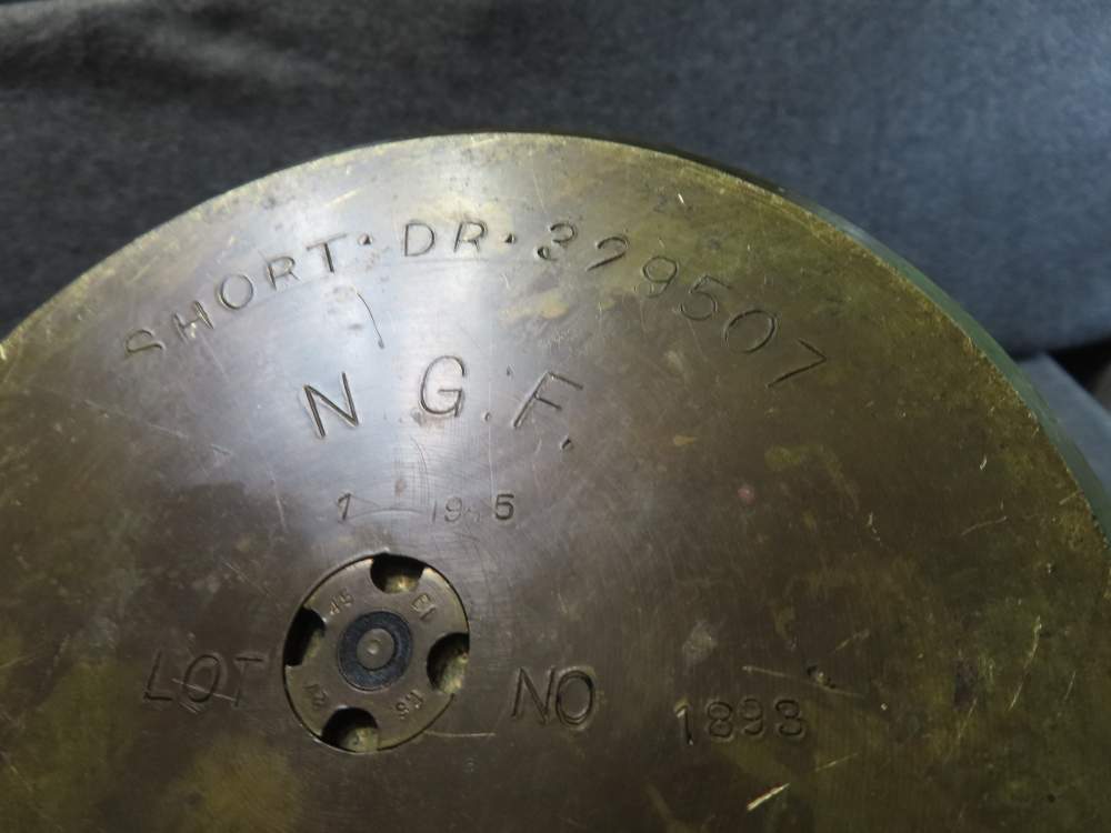 WWII US NAVY 5 INCH MKV .38 CALIBER BRASS SHELL CASE DATED 1945-img-2