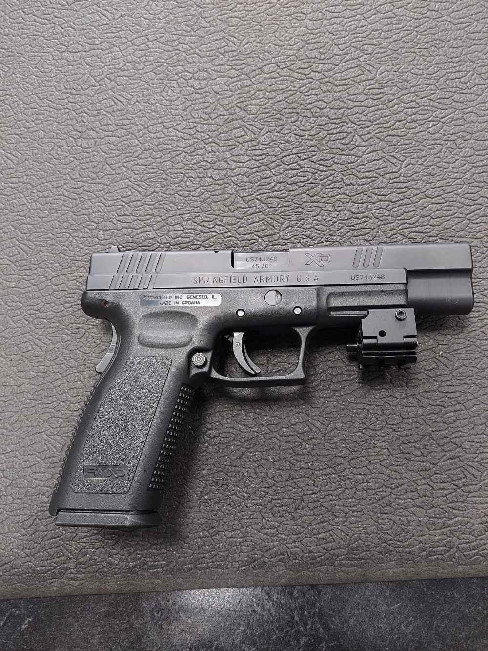 Springfield XD 45 Tactical with laser-img-0