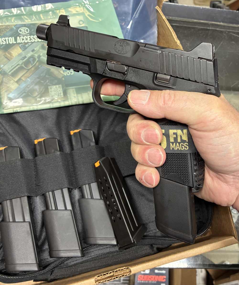 FN 509M Tactical 9mm 5 mags #66101711 4.5" threaded New(No card fees added)-img-2
