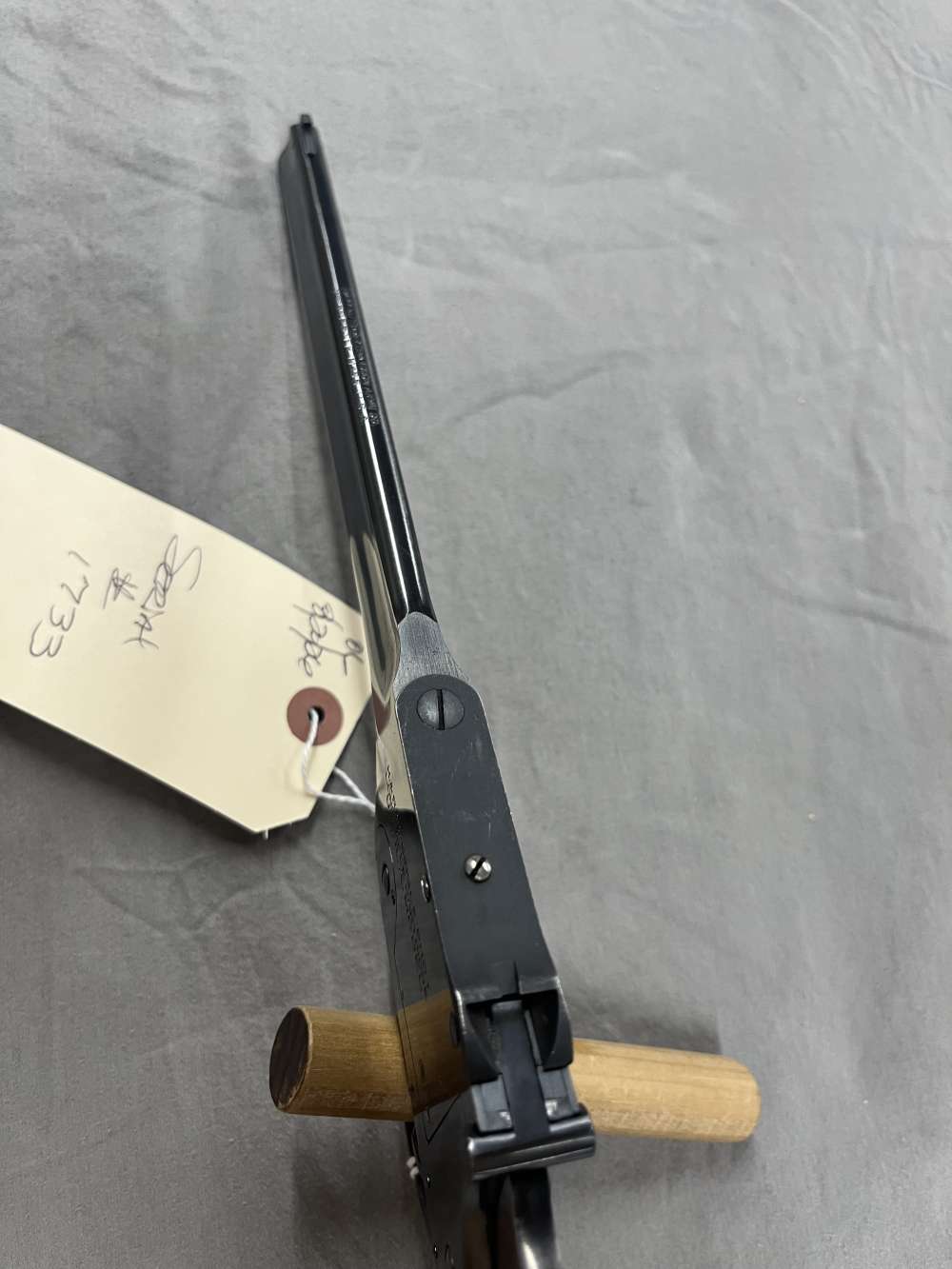 Harrington & Richardson model U.S.R.A. 22 Lr 10" barrel 93% # 1733-img-10