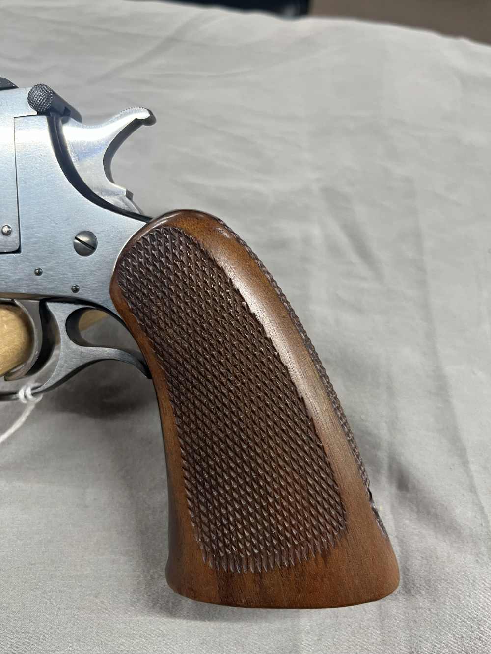 Harrington & Richardson model U.S.R.A. 22 Lr 10" barrel 93% # 1733-img-6