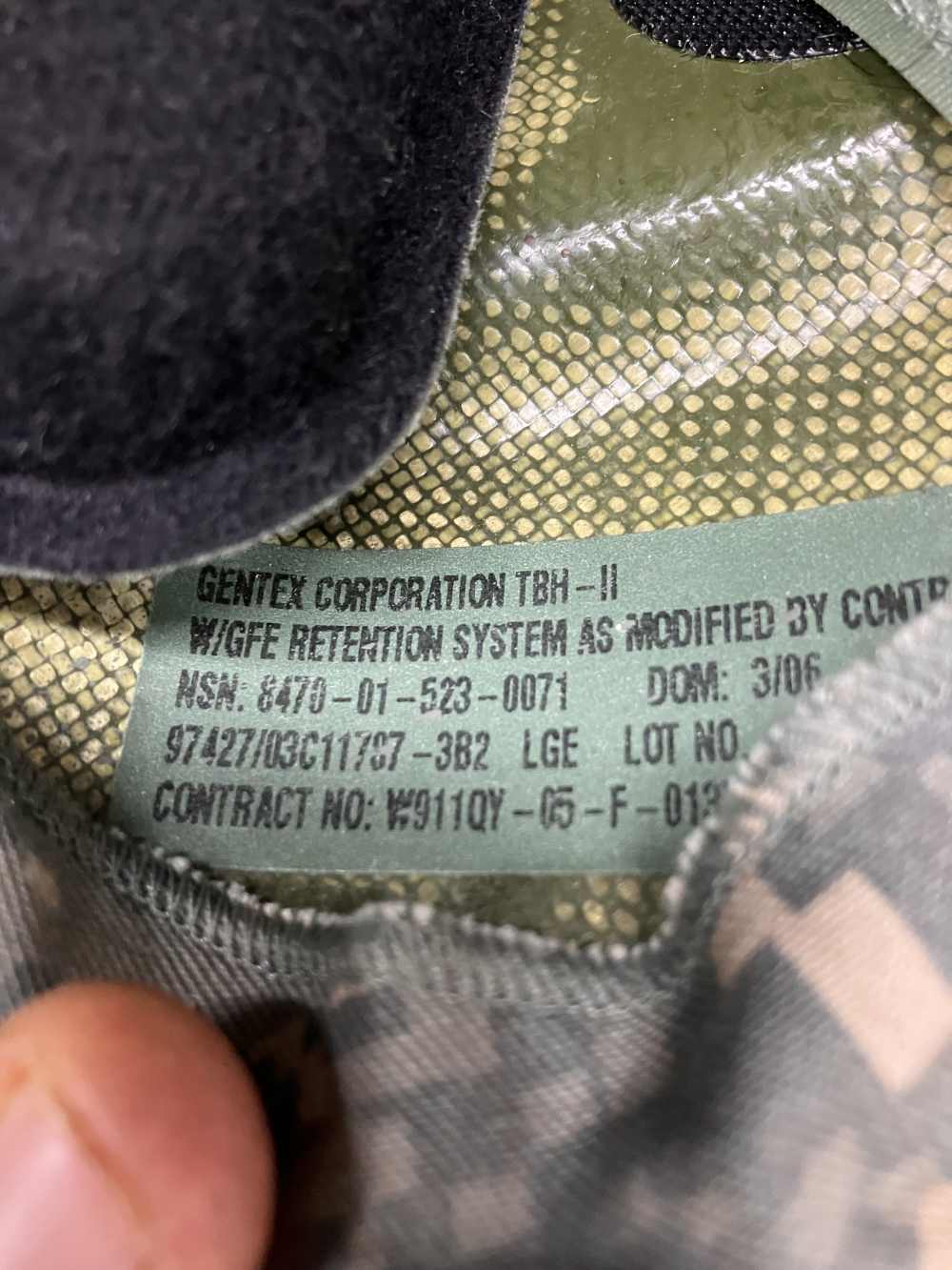 Military helmet -img-2