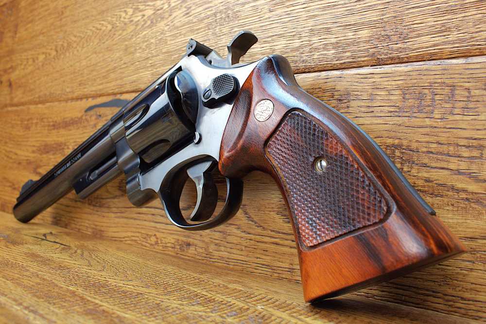 Smith & Wesson 25-2 1955 Target Model .45 ACP; Excellent with case-img-2