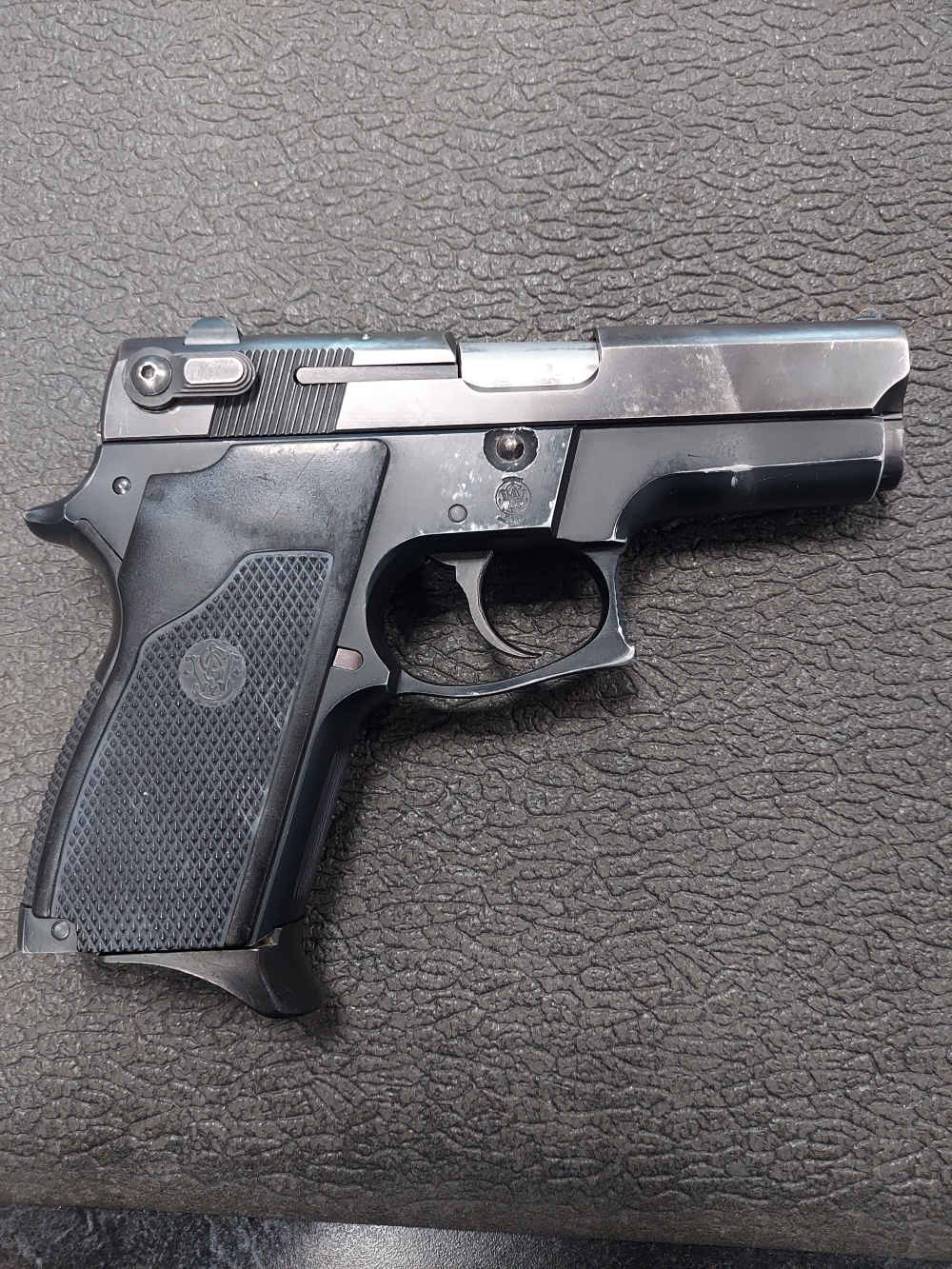 Smith & Wesson 469 9mm-img-2