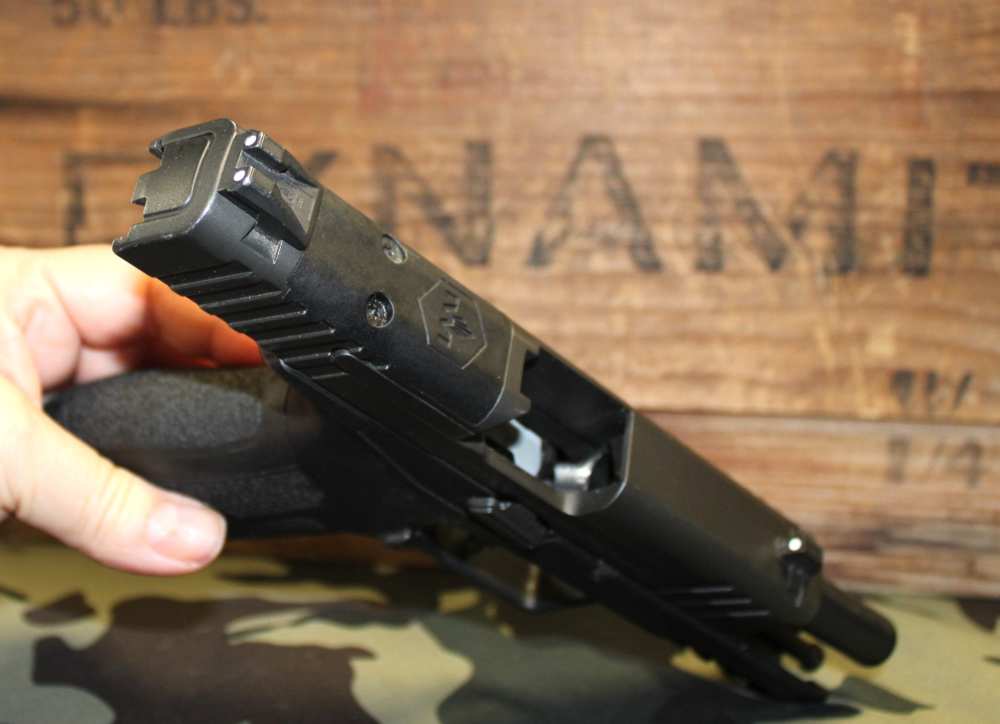 IWI MASADA 9MM Tactical Pistol 4.1" 17+1 W/ Holster-img-4