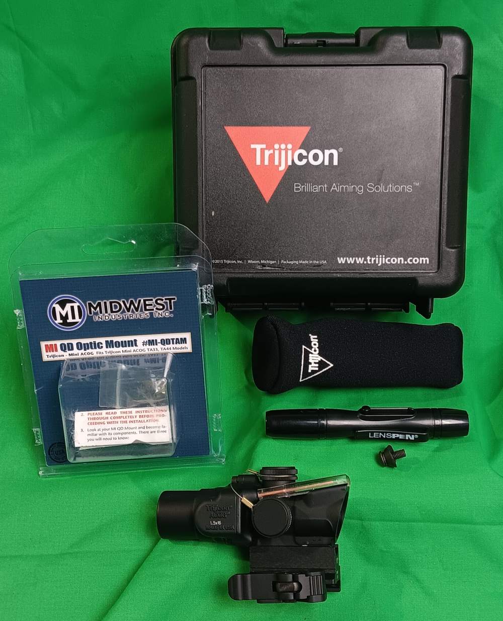 Trijicon Mini ACOG 1.5x16S Scope-img-0