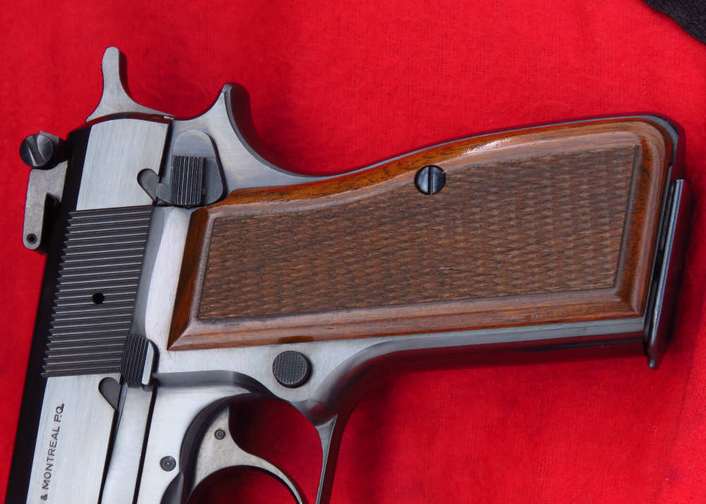 CRISP 1975 Browning Hi Power 9mm Made In Belgium W/ Factory Bag & Holster -img-9