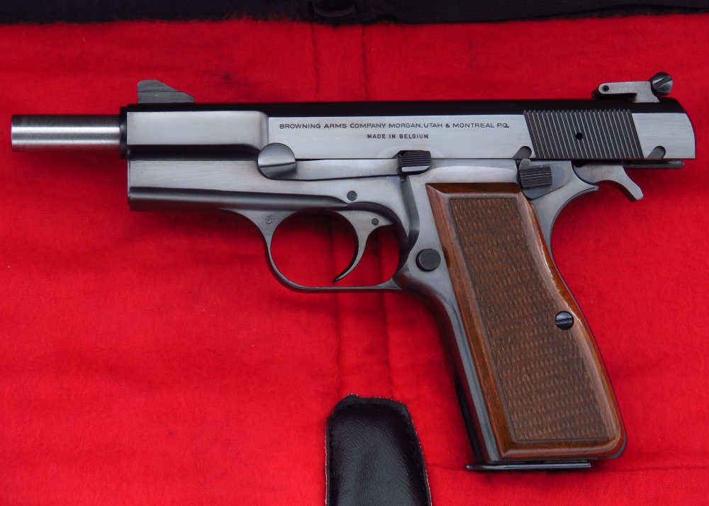 CRISP 1975 Browning Hi Power 9mm Made In Belgium W/ Factory Bag & Holster -img-25