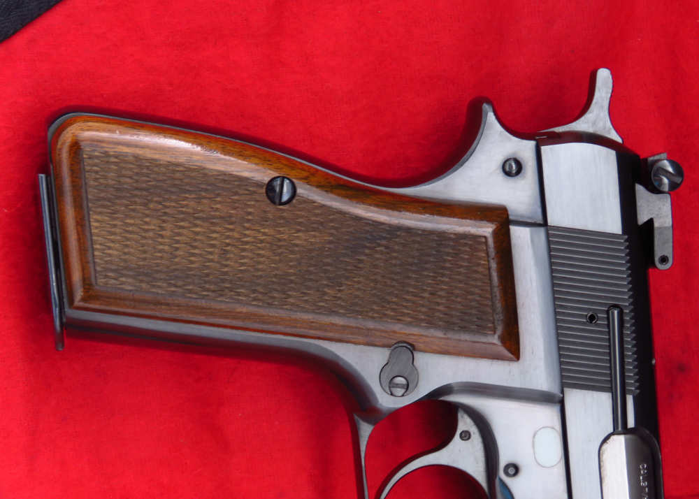 CRISP 1975 Browning Hi Power 9mm Made In Belgium W/ Factory Bag & Holster -img-8