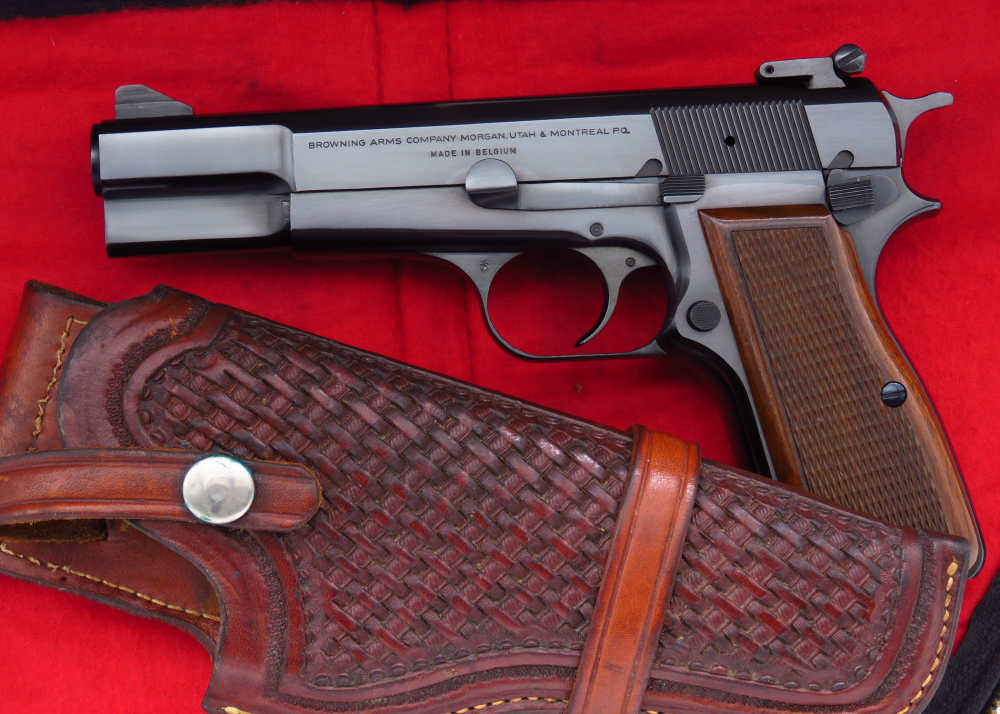 CRISP 1975 Browning Hi Power 9mm Made In Belgium W/ Factory Bag & Holster -img-0