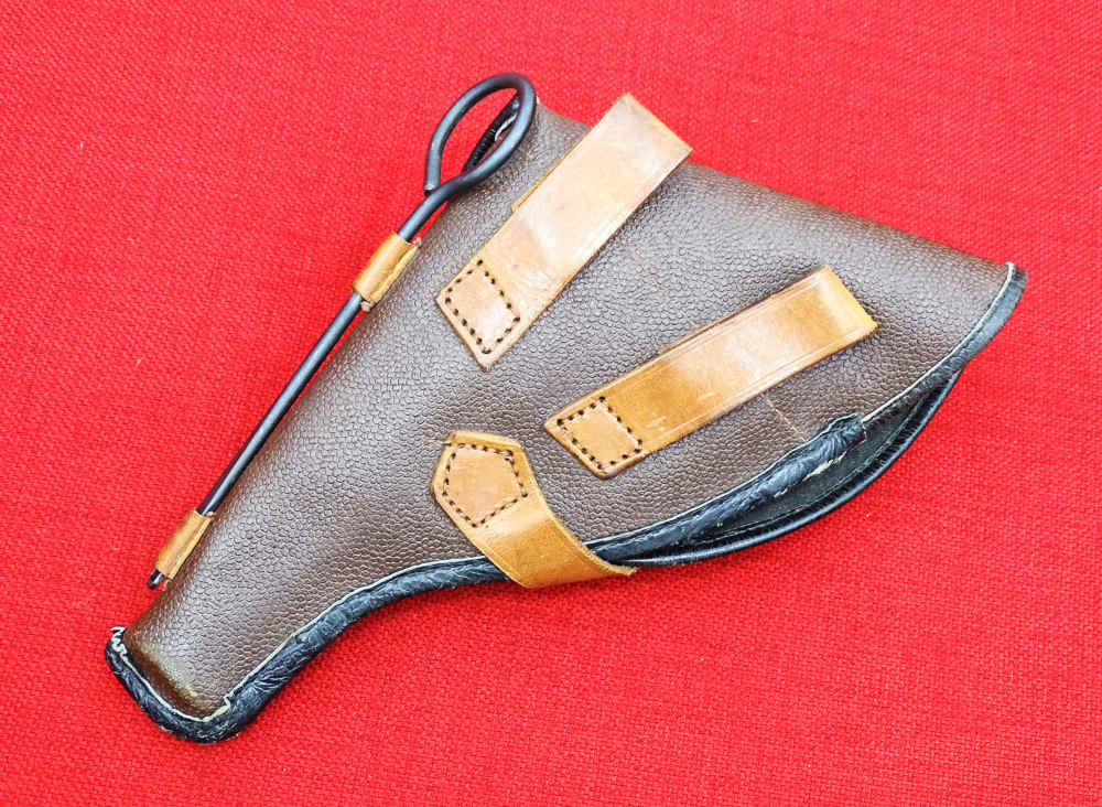 WWII Russian Soviet 1895 Nagant Revolver & Holster Matching Izhevsk 1945-img-15