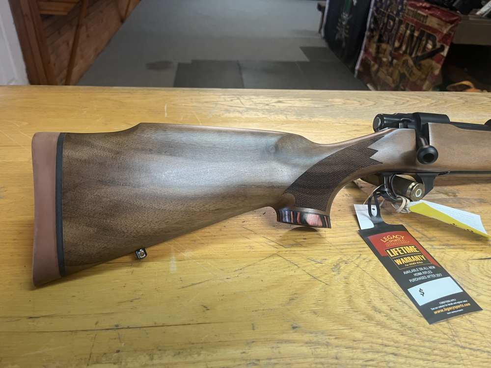 Howa Super Deluxe 1500  22-250 New In Box-img-1