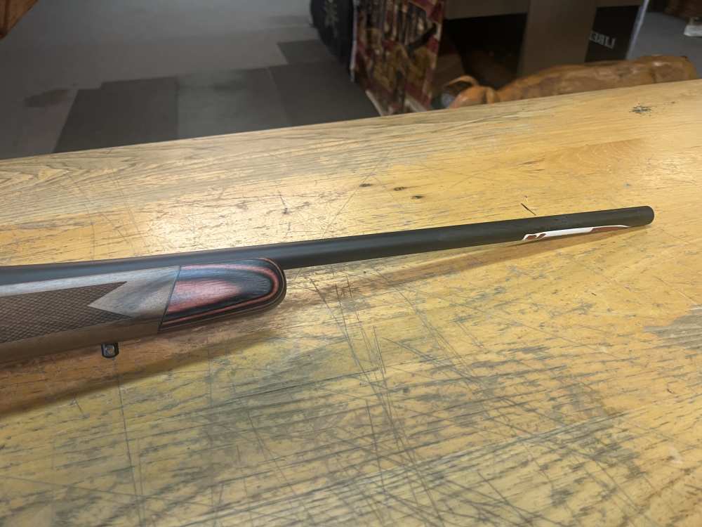 Howa Super Deluxe 1500  22-250 New In Box-img-3