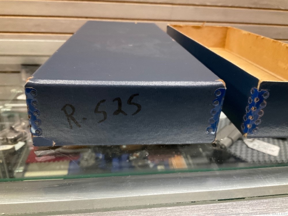 Vintage Smith & Wesson 29 revolver box presentation blue shipper 44mag s&w -img-1