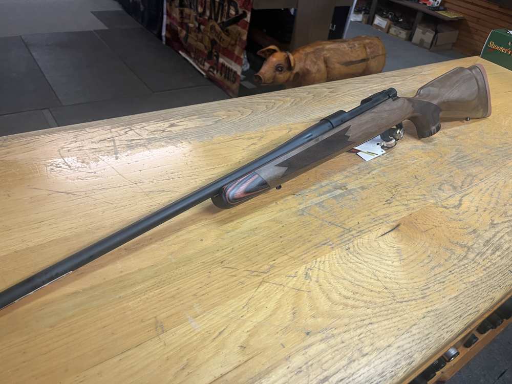 Howa Super Deluxe 1500   308  New In Box-img-4