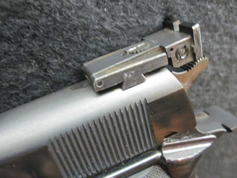 Colt Mark IV Series 70 Custom .45-img-6