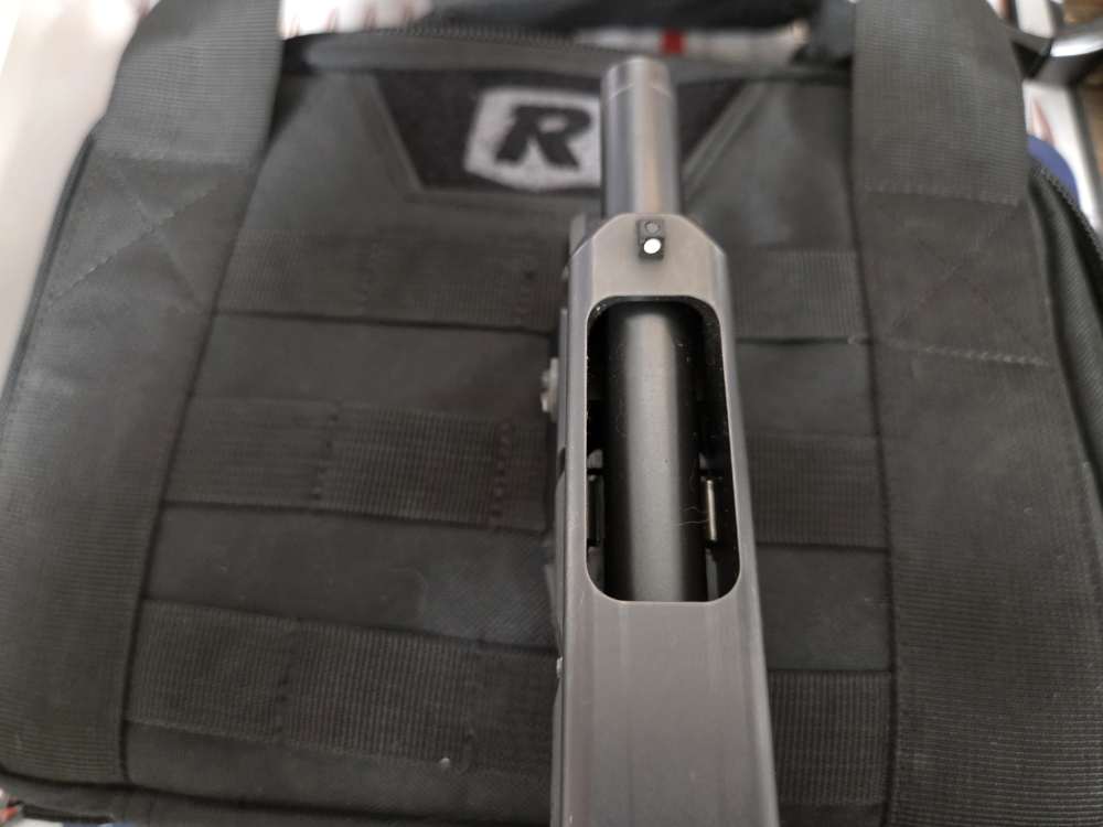 Glock 34 Gen 4 w/ TLR1HL, Leupold DP-Pro, #3.5 Tigger, 3 Mags and Case-img-8