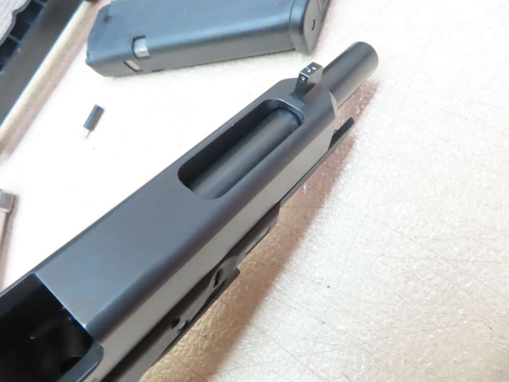 GLOCK G35 .40 S&W  MOS Gen 4 W/Threaded Barrel 3 Mags  MINT NICE ! -img-35