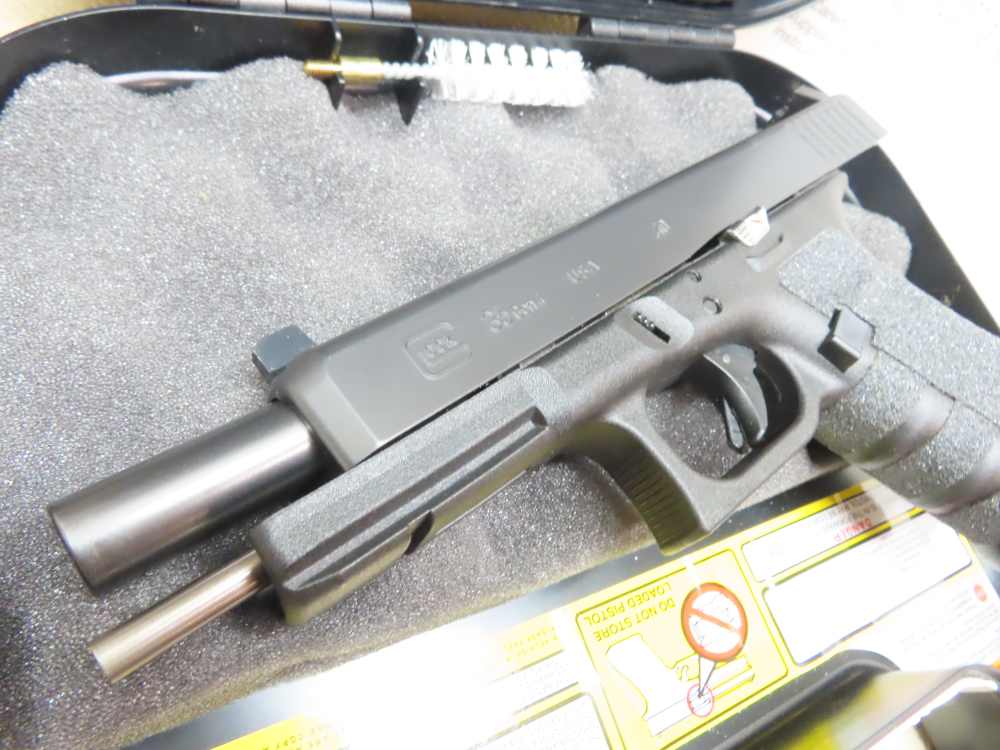 GLOCK G35 .40 S&W  MOS Gen 4 W/Threaded Barrel 3 Mags  MINT NICE ! -img-25