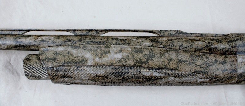 NIB BENELLI SUPER BLACK EAGLE III MOBL 12GA 26" CASE-img-10