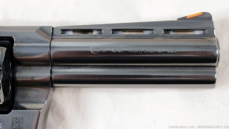 NIB COLT PYTHON BLUED 357MAG 4.25" CASE-img-3