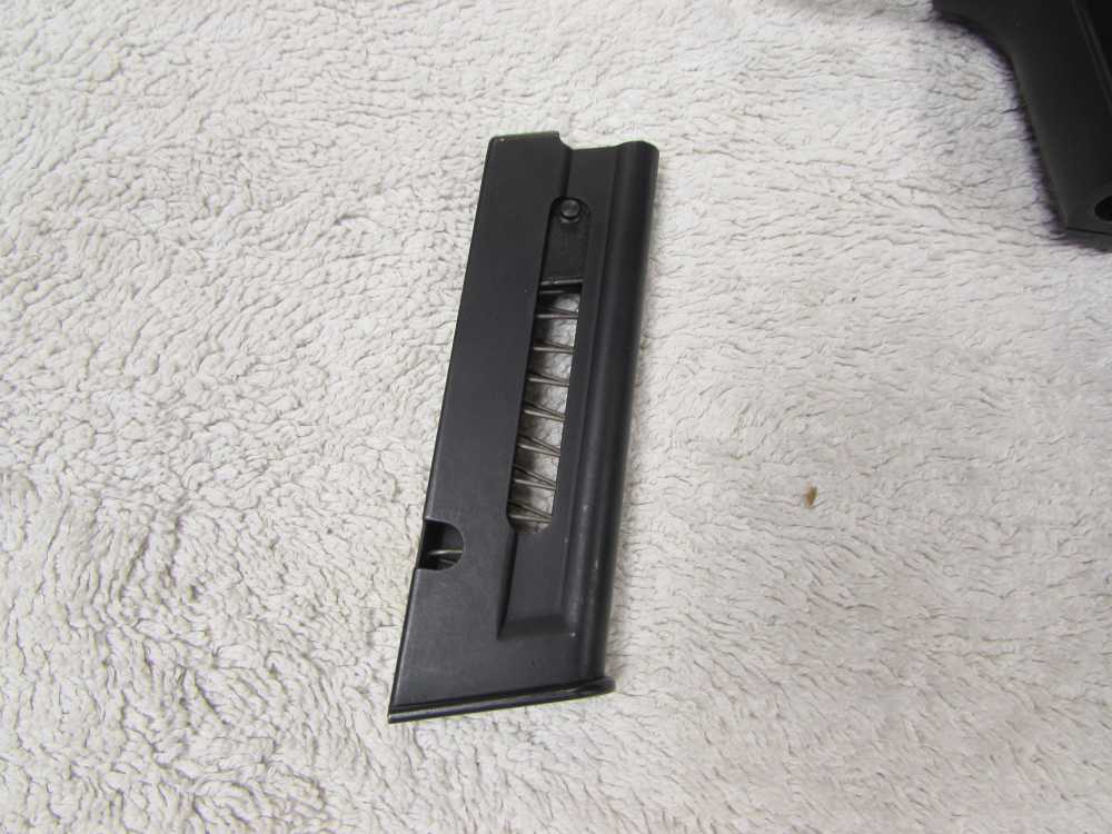 Beretta 21A Bobcat 22 LR-img-15
