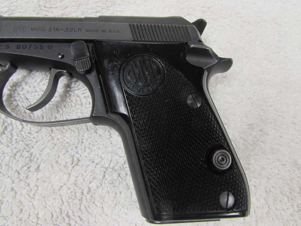 Beretta 21A Bobcat 22 LR-img-5