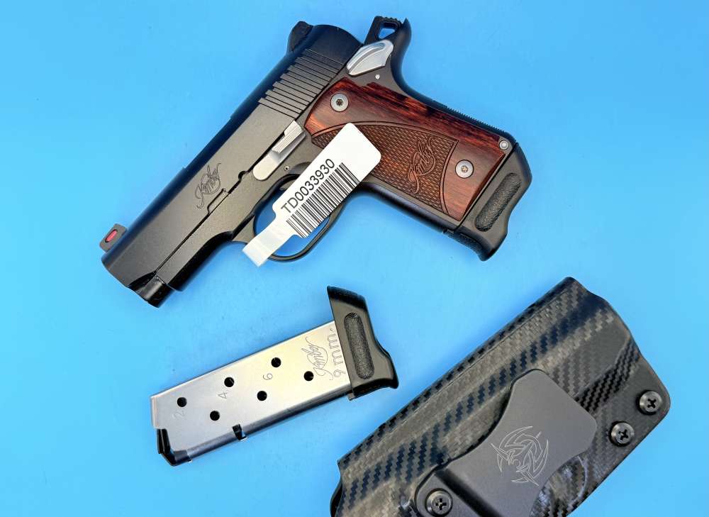 Kimber Micro 9 9mm Black Rosewood 2 magazines & holster NEW!-img-4