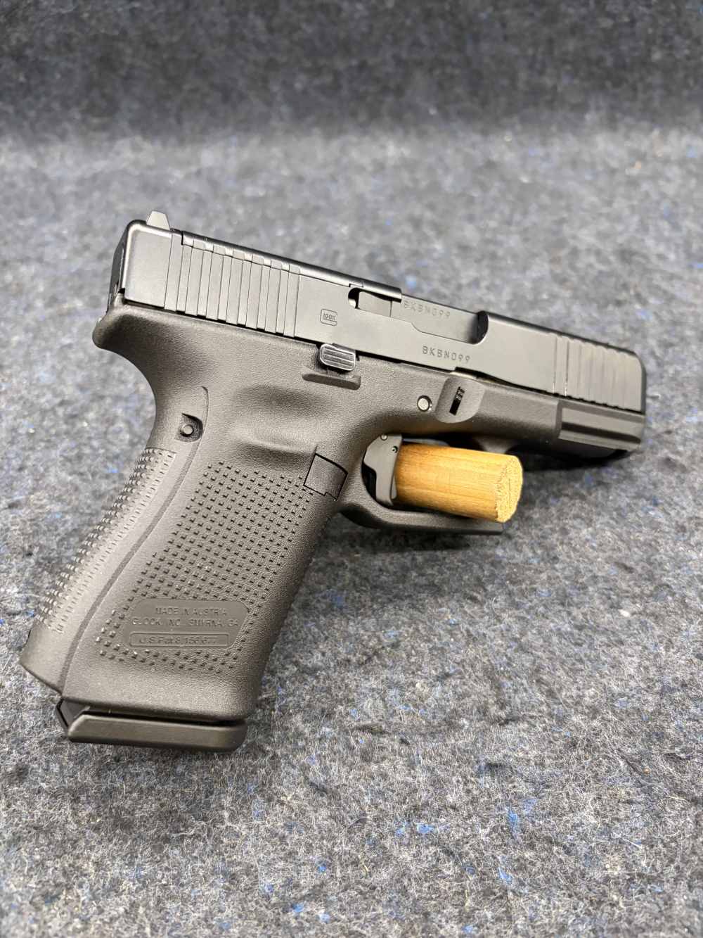 GLOCK 19 GEN5 MOS SEMI AUTO PISTOL 9MM w/BOX & 2 MAGS-img-3