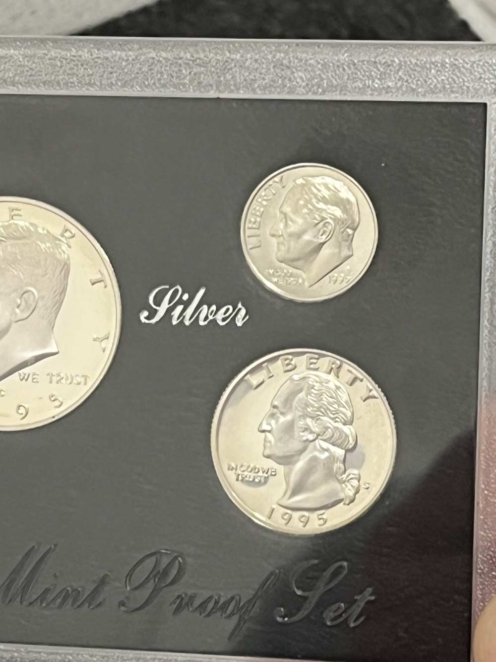 Beautiful 1995 United States Mint Silver Proof Set BU!-img-3