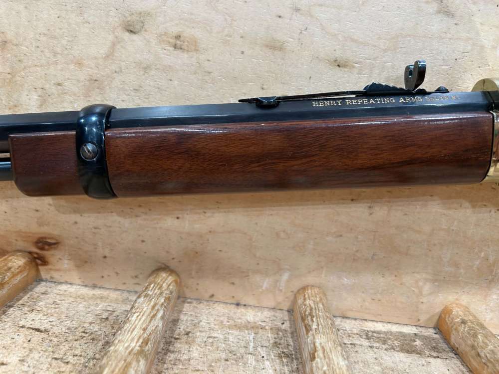 HENRY GOLDEN BOY 17 HMR 30335-img-15