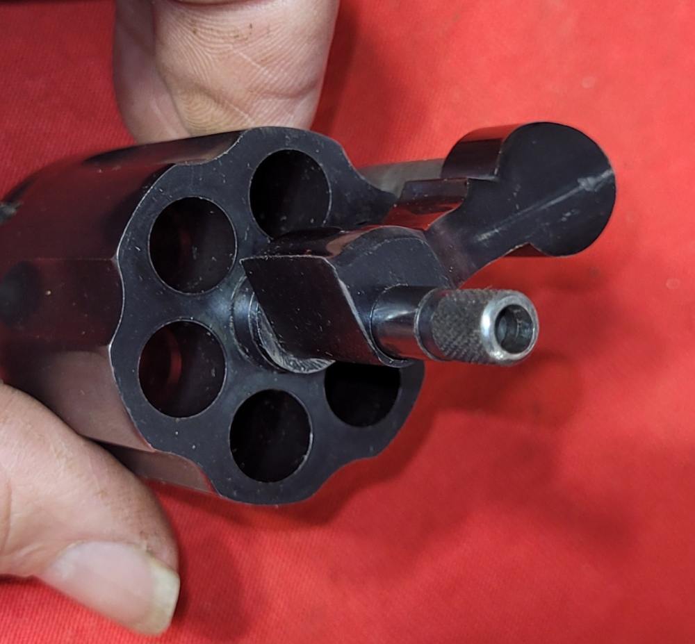 Smith & Wesson model 10 cylinder w crane and ejector 2" barrel -img-3