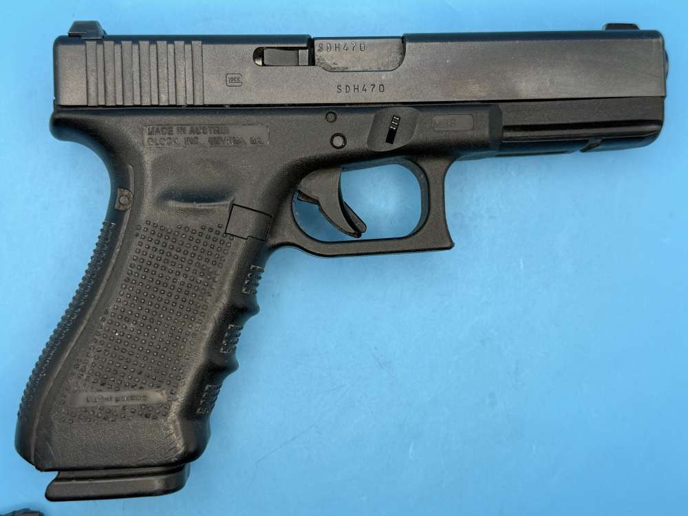 Glock 22 Gen4 .40 S&W Police Trade In G22 Gen 4 GNS-img-1
