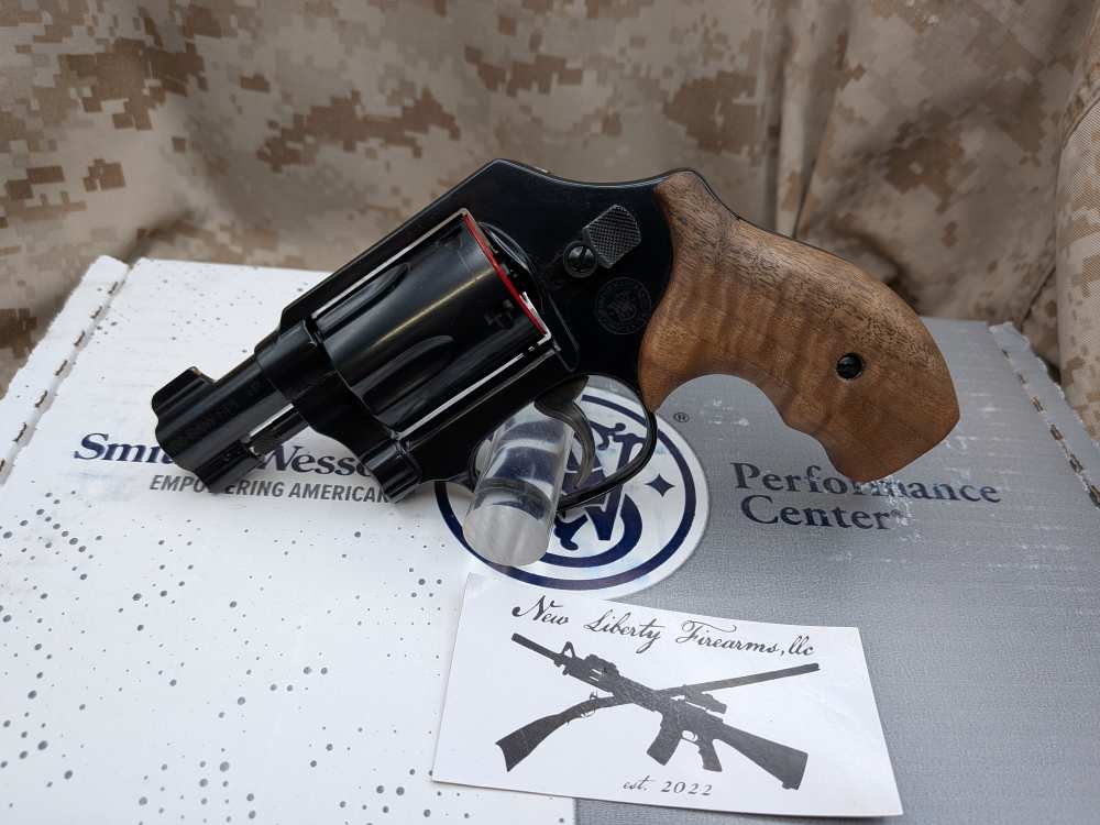 Smith & Wesson 36 Field Ethos Tropical DAO NEW .38 Special No Lock -img-1