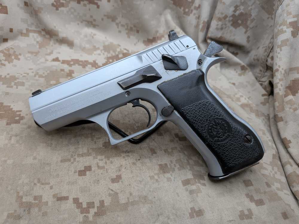 IMI / Magnum Research Desert Eagle Pistol 9MM DA/SA 941FS-img-0