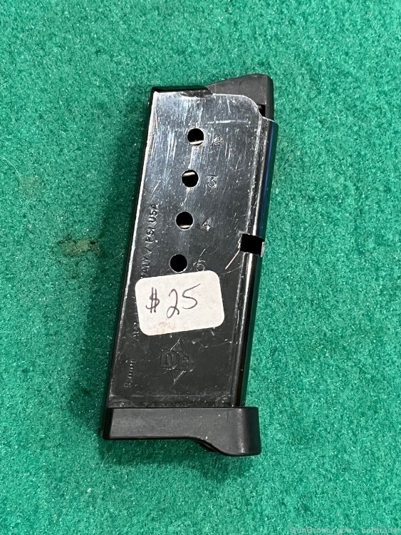 Diamondback DB9 Factory 6rd 9mm Magazine Made in Italy -img-0