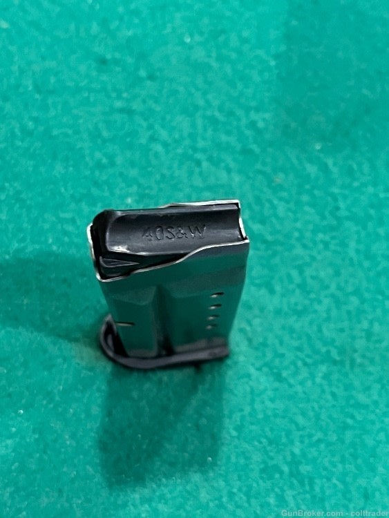 Smith & Wesson 40S&W Stainless Pistol Factory 6rd Magazine-img-4