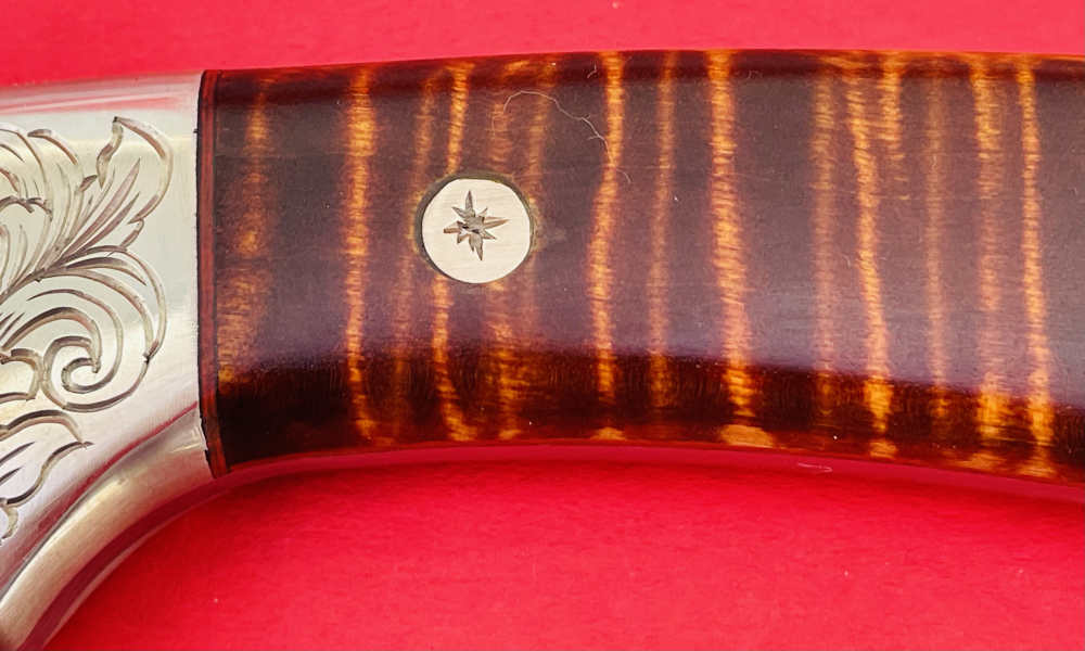 Augie LoPrinzi Hand Made Master Engraved Hunter Tiger Maple Knife -img-30