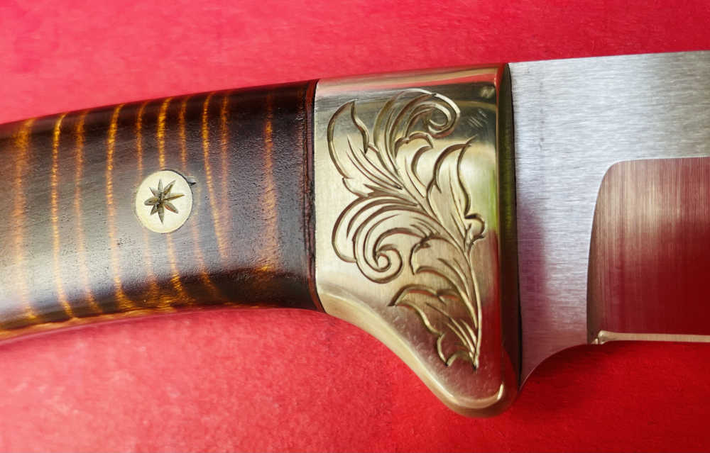 Augie LoPrinzi Hand Made Master Engraved Hunter Tiger Maple Knife -img-7