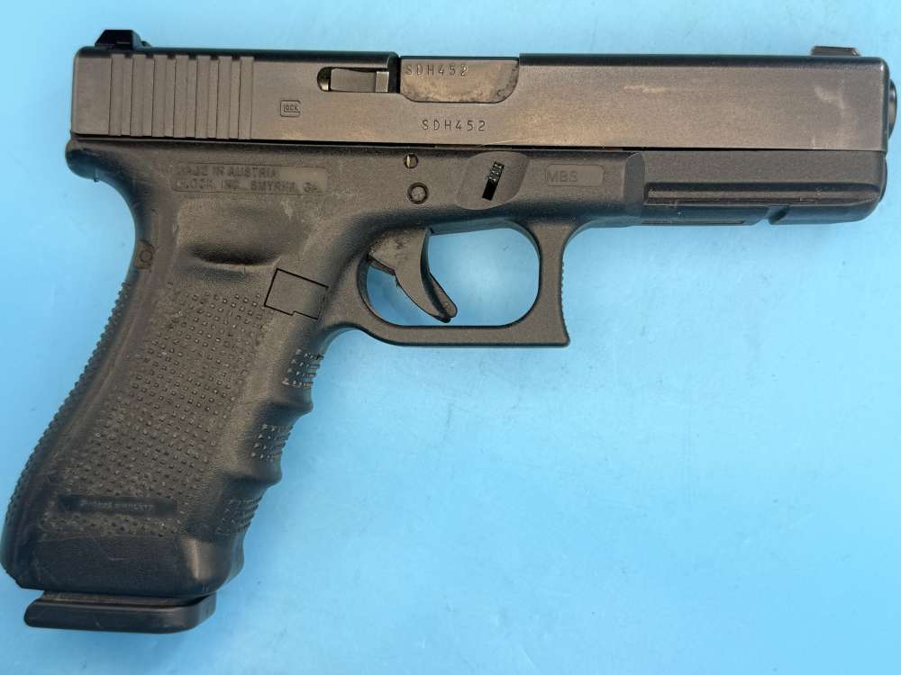 Glock 22 Gen4 .40 S&W Police Trade In G22 Gen 4 GNS-img-1
