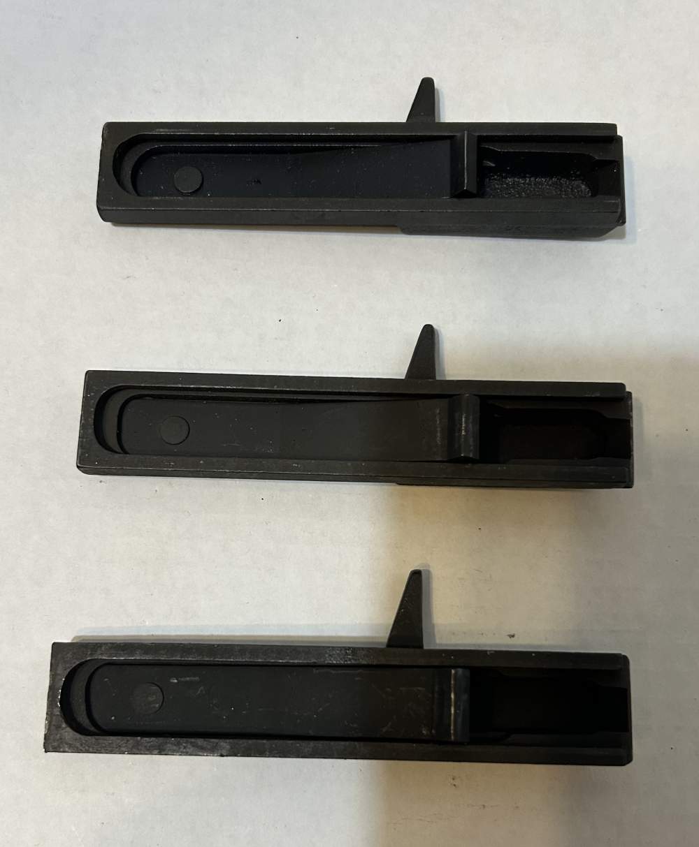 1919A4 Top Cover Latch-img-1