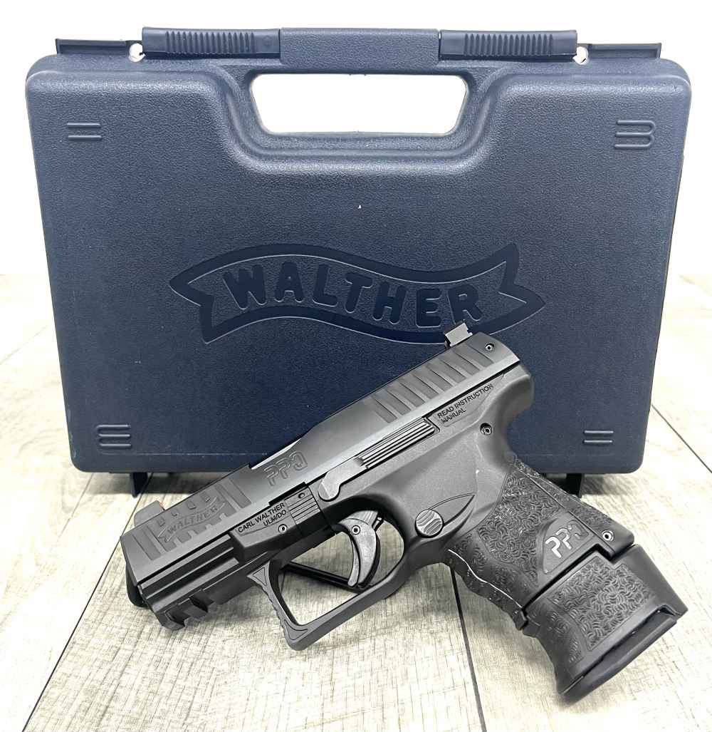 Walther PPQ Sub Compact 9mm Semi-Automatic !Great Condition!-img-0