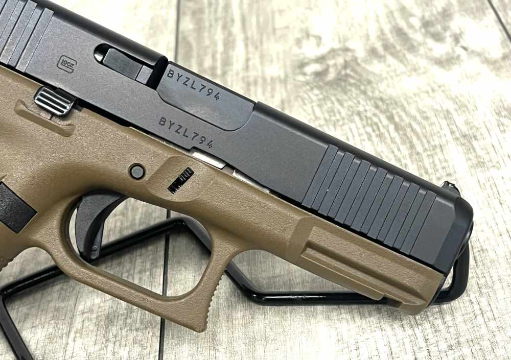 Glock 45 Gen 5 9mm FDE  !Great Condition! -img-6