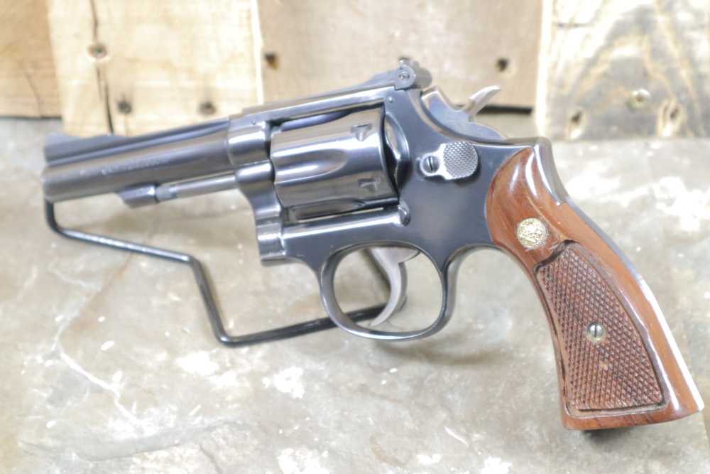 Beautiful Smith & Wesson Model 18-3 .22LR Penny Bid NO RESERVE-img-4