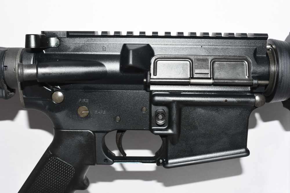 Wonderful Windham Weaponry WW-15 AR-15 Semi Auto Rifle 300 Blackout W Case-img-6